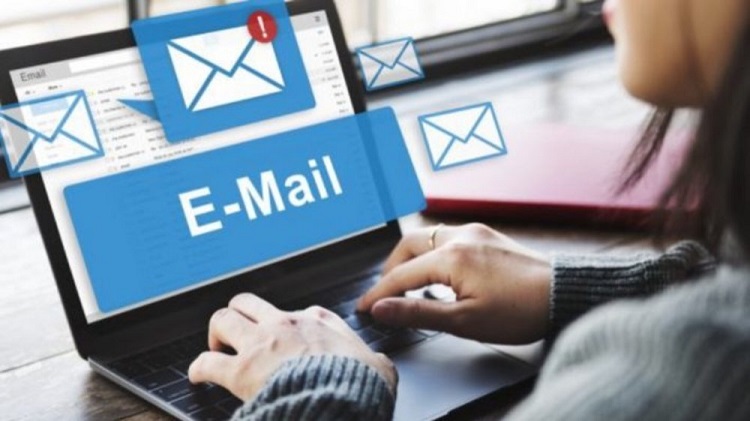 简历写qq邮箱是不是很low 简历上写qq邮箱会掉分吗？