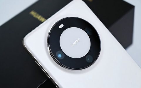 华为mate60强势回归，苹果iphone15惹上大麻烦了？